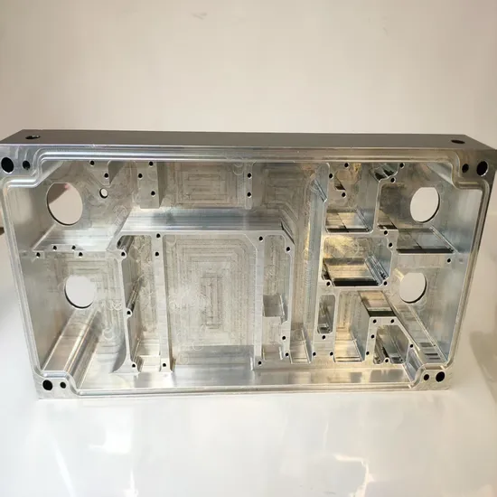 A metalurgia anodizada do revestimento do pó parte a peça da máquina da precisão do CNC para o instrumento médico