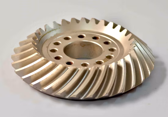 Peças sobressalentes automotivas de precisão para chassi forjando caixas de engrenagens do sistema de transmissão diferencial OEM Big Worm Spur anel helicoidal e engrenagem de caminhão de pinhão