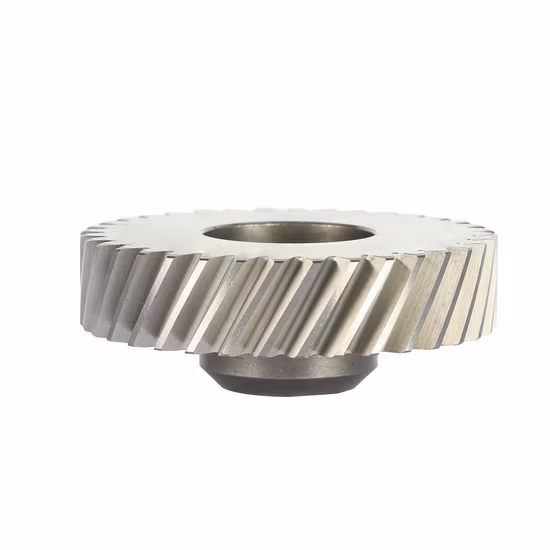 Moagem de alta precisão de engrenagem de dentes retos de superfície dura usando máquinas-ferramentas